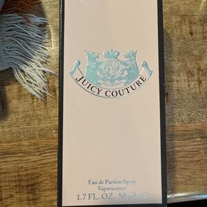 Juicy couture perfume